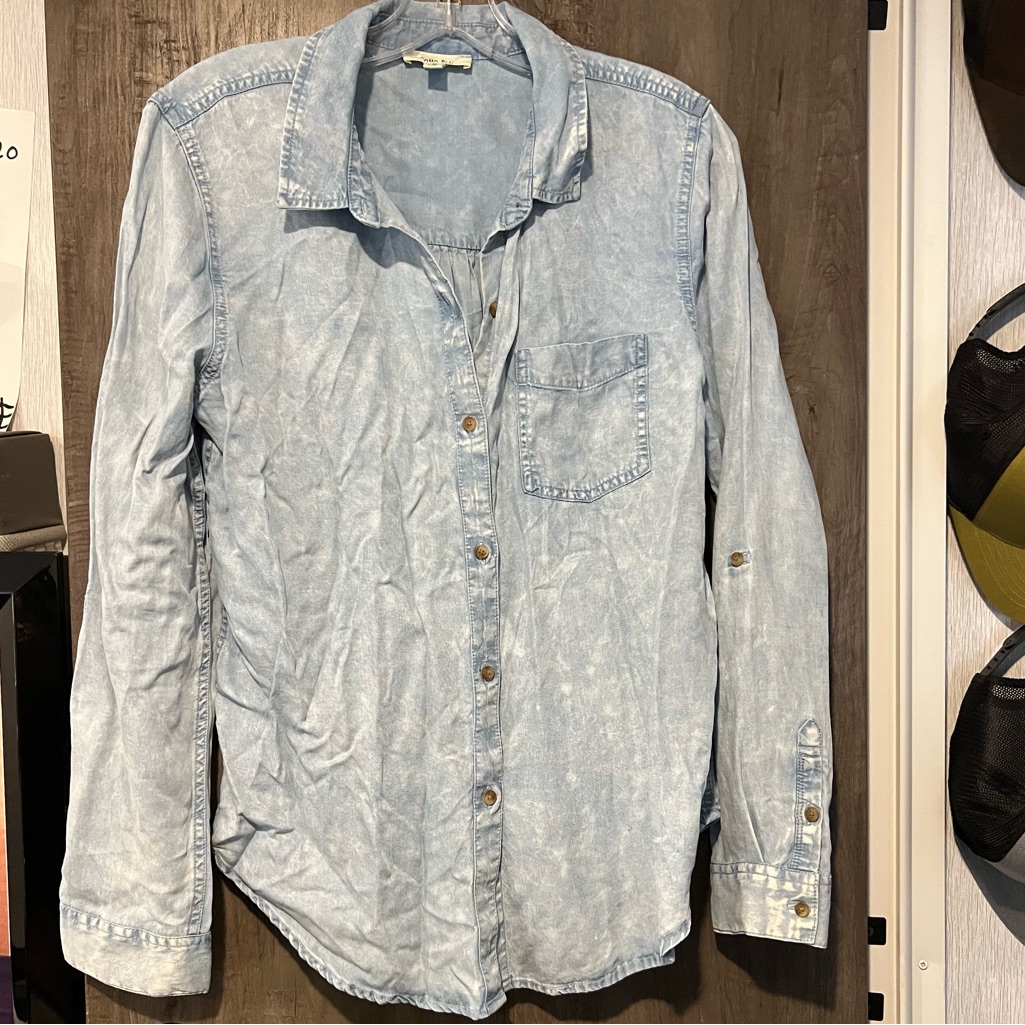 Como Blu Jean Button Down